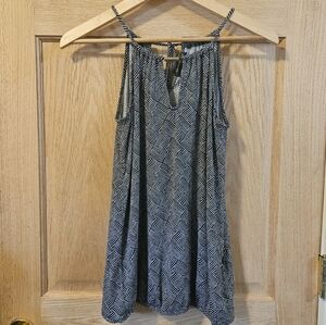 Xs Banana Republic Chic Navy and White Weave Patterned Top